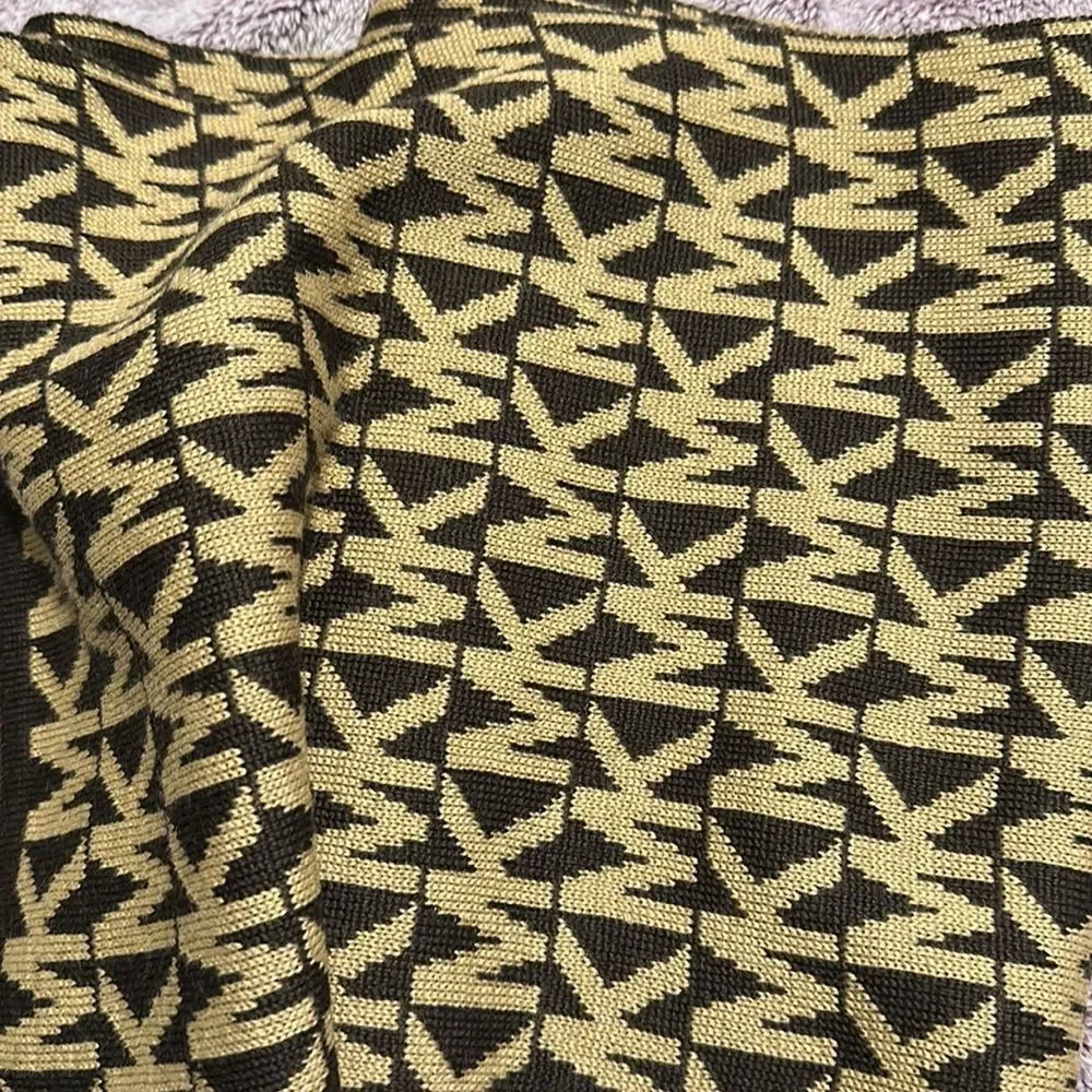 MK Logo Brown/Tan Knit Scart